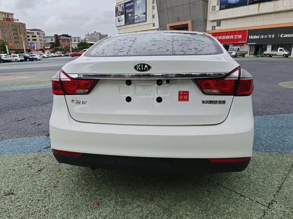 Kia K3 — миниатюра 5