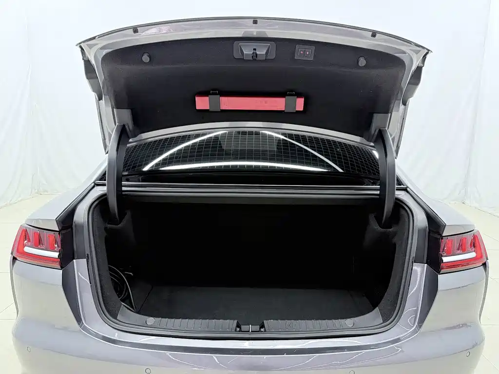 BYD Han — миниатюра 15