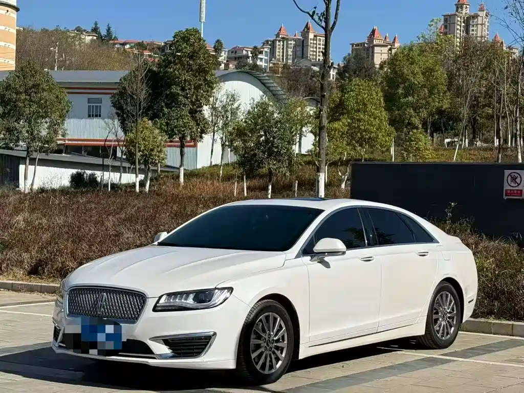 Lincoln MKZ 2019