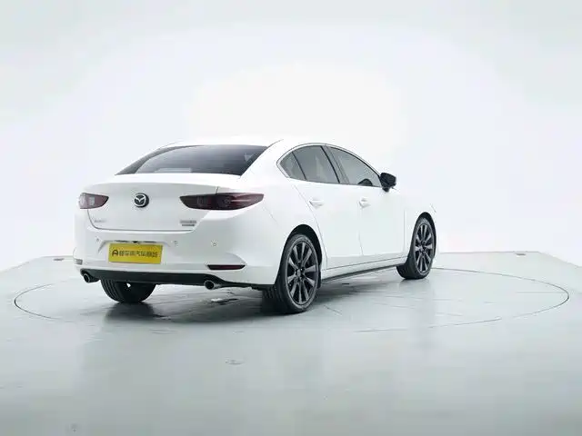 Mazda 3 Axela — миниатюра 5