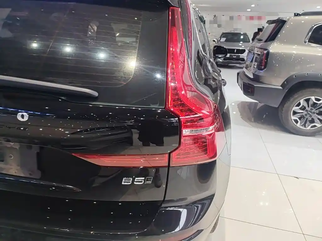 Volvo XC60 — миниатюра 8