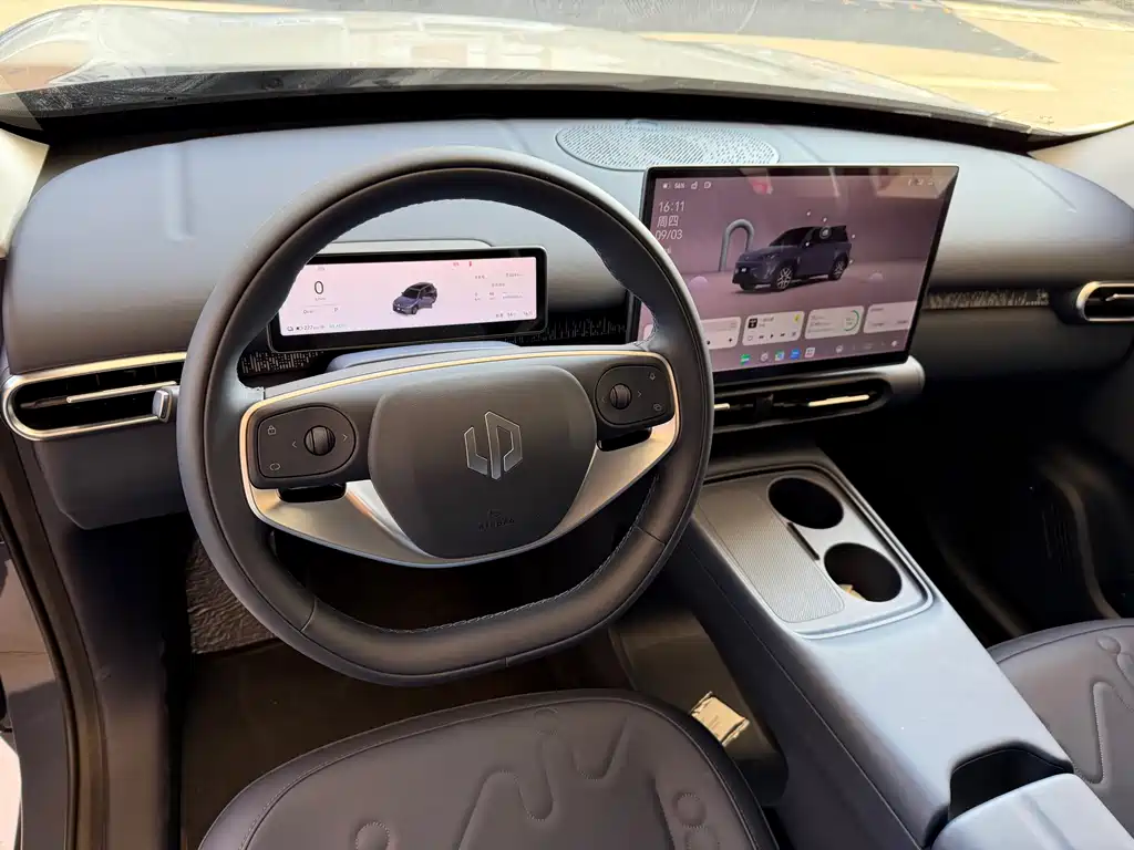 Leapmotor Leapmotor A10 — миниатюра 6
