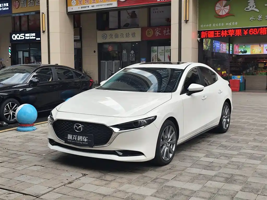 Mazda 3 Axela 2025