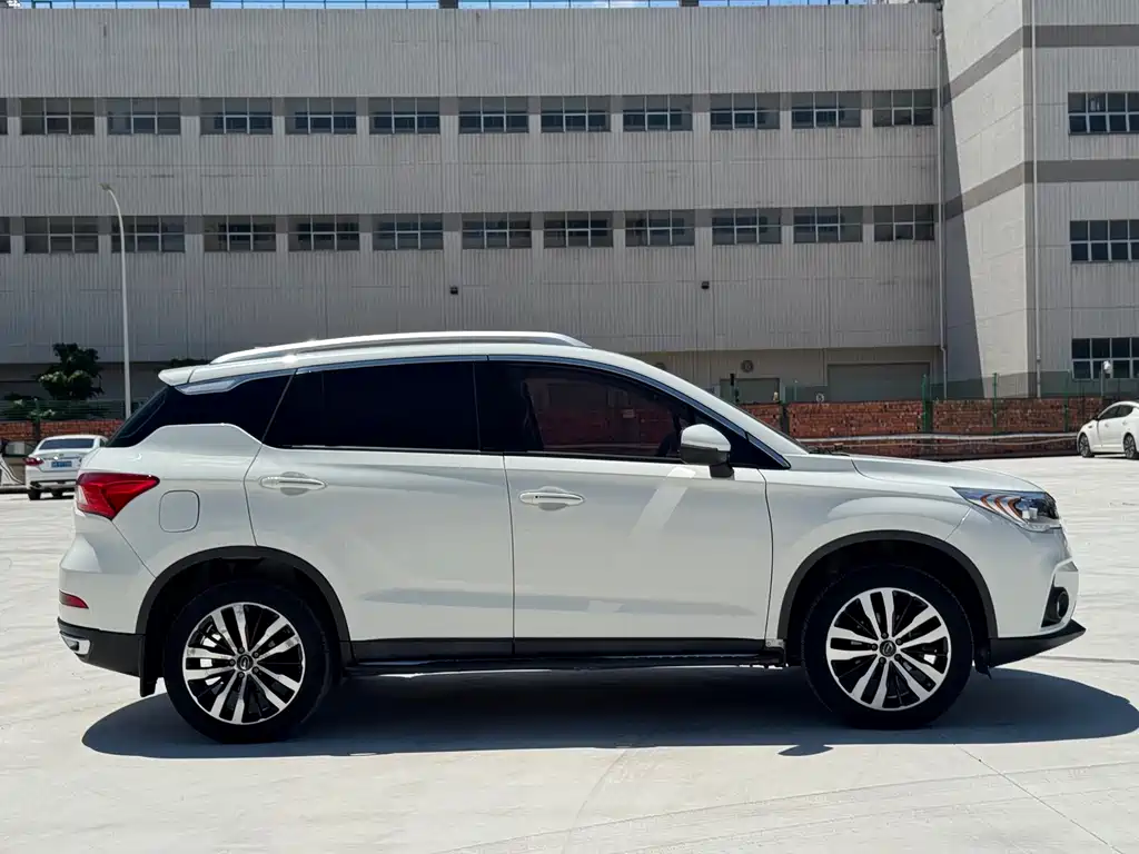 GAC Motor Trumpchi GS4 — миниатюра 4