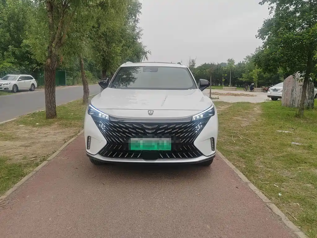 Roewe RX5 New Energy — миниатюра 2