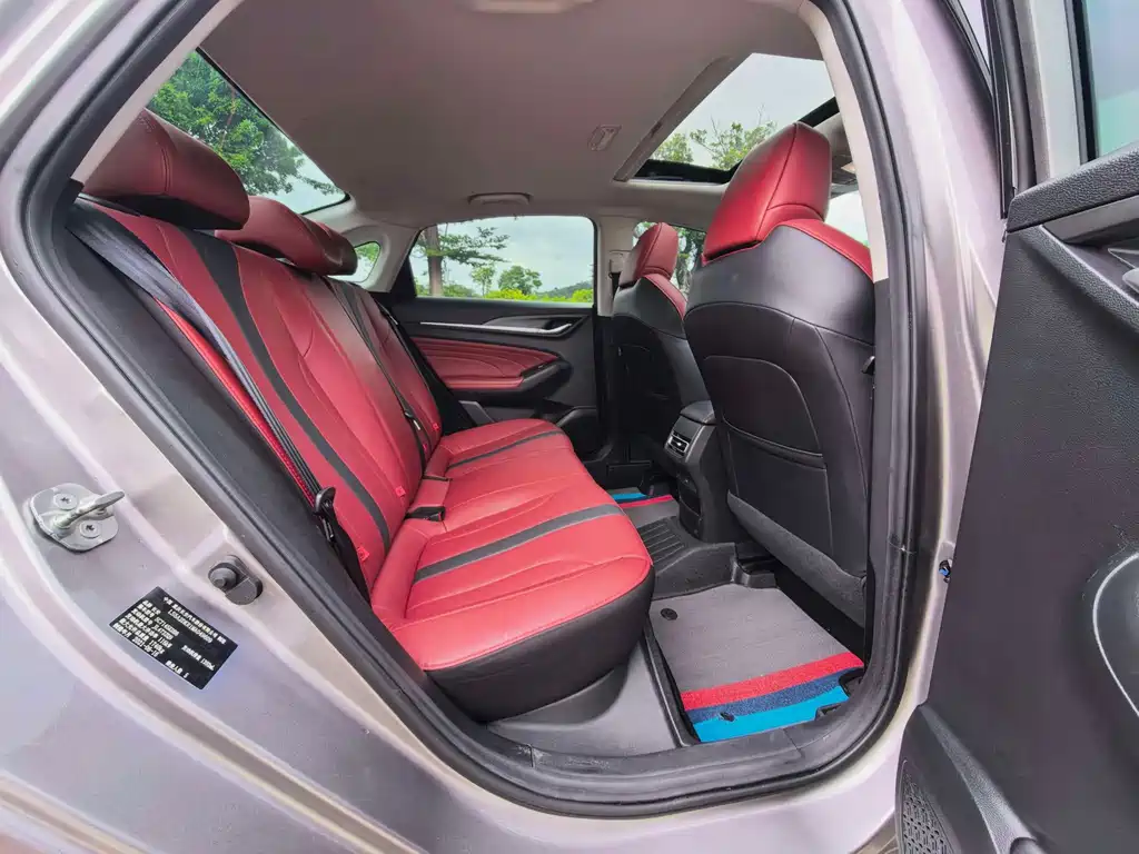 Changan Eado — миниатюра 9