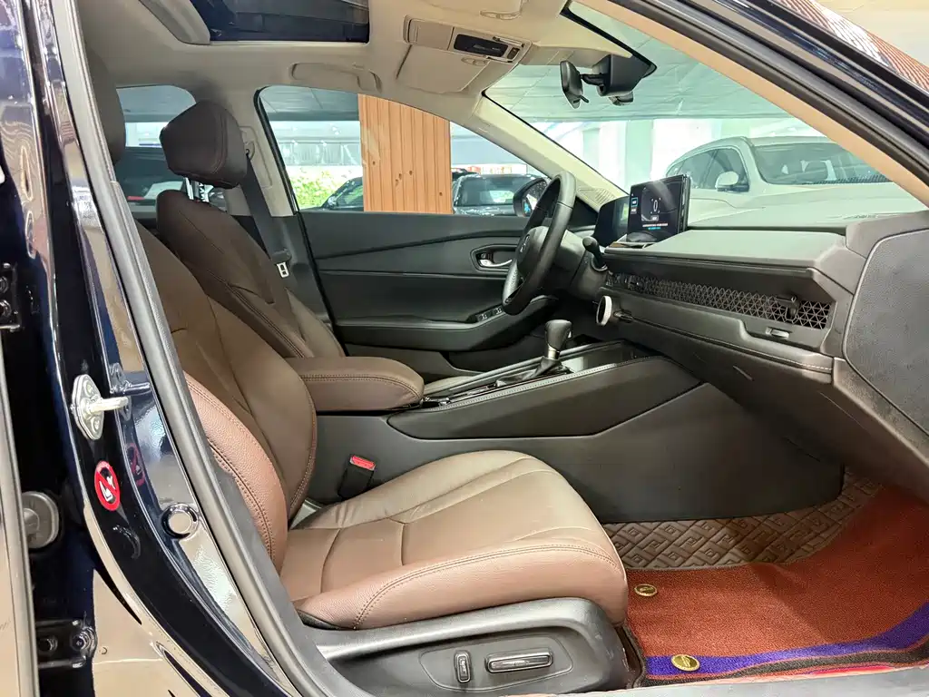 Honda Accord — миниатюра 13