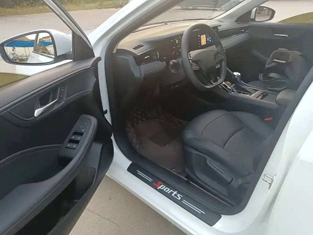 Roewe i5 — миниатюра 16