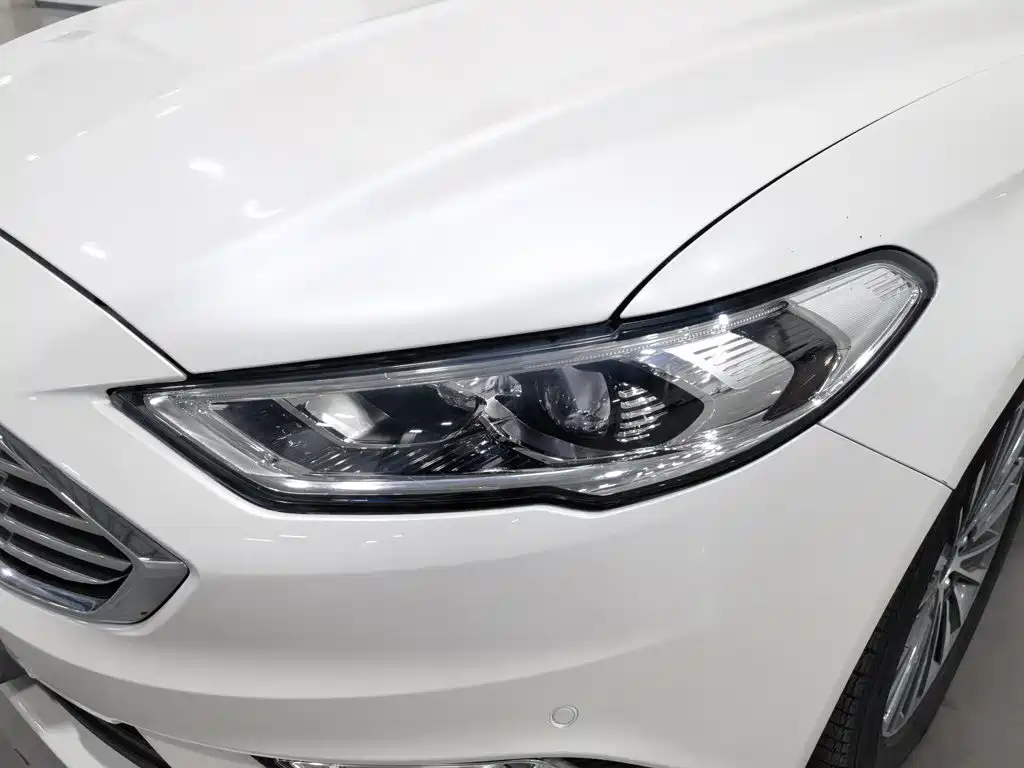 Ford Mondeo New Energy — миниатюра 7