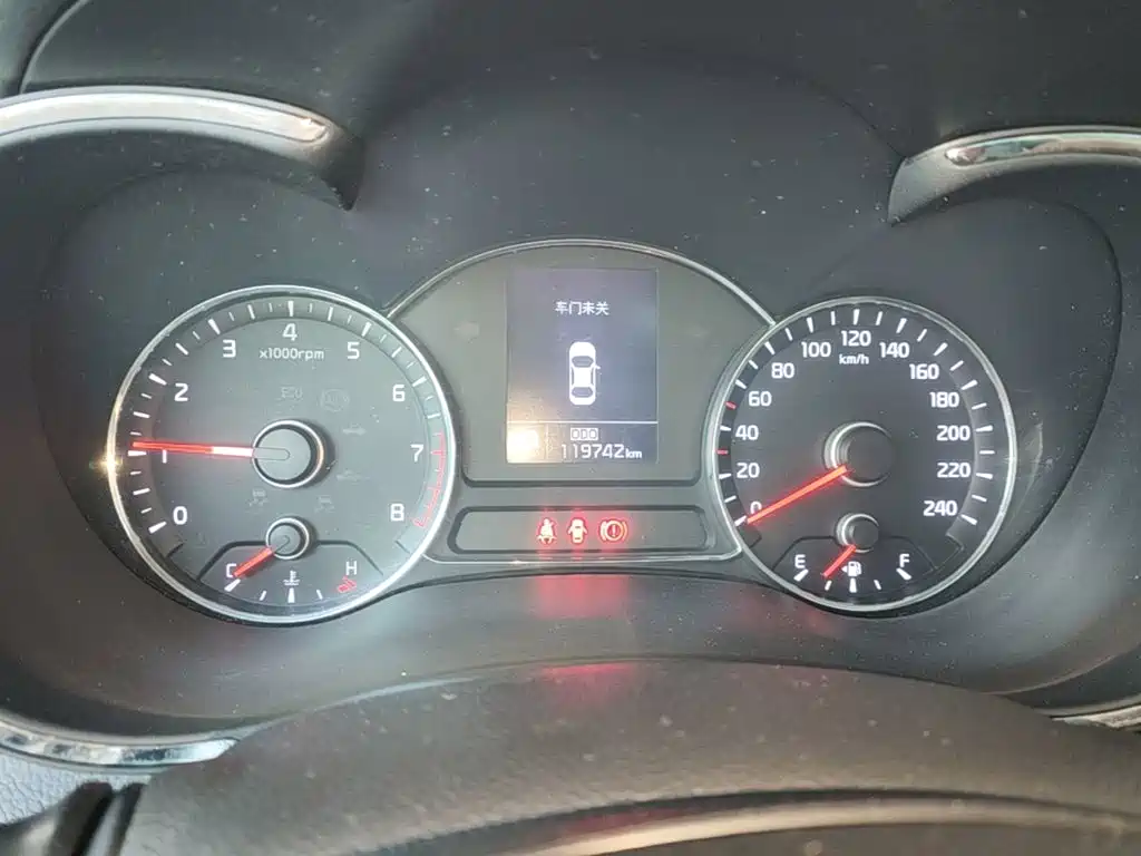 Kia K3 — миниатюра 12