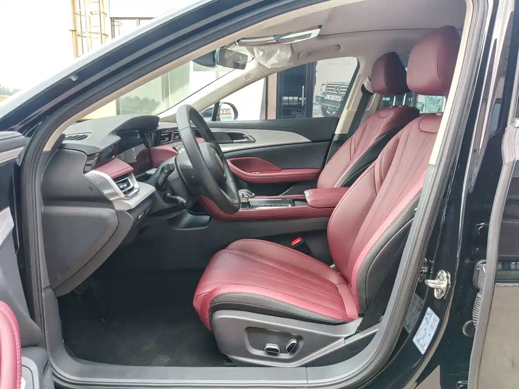 Hongqi Hongqi H5 — миниатюра 5