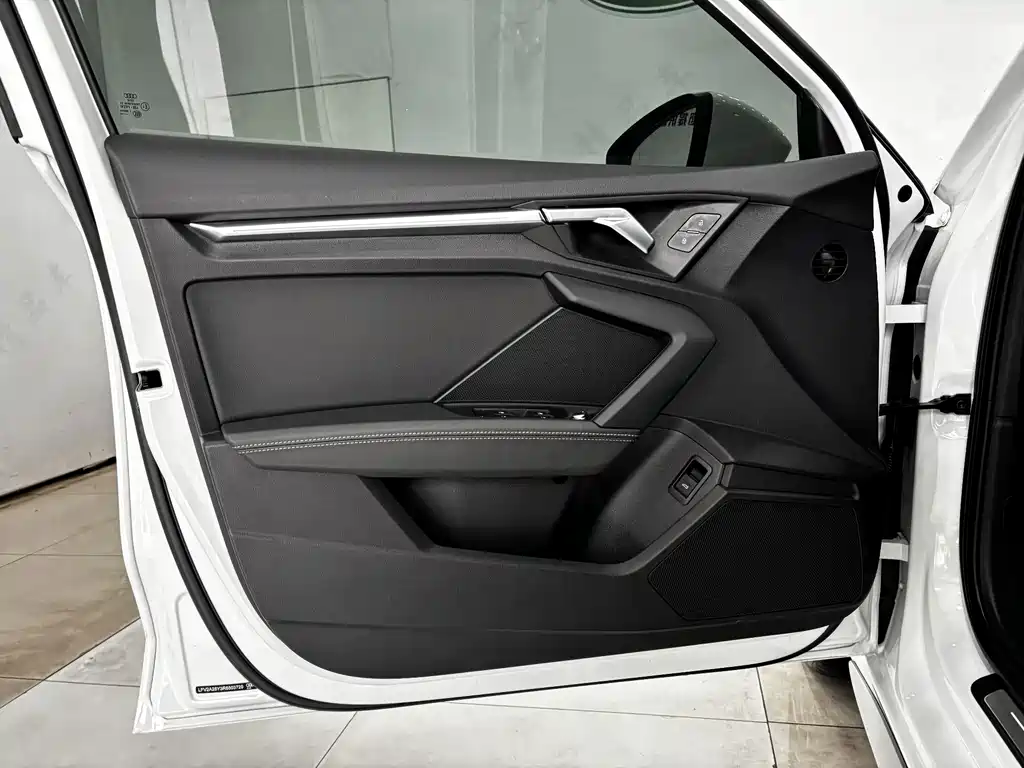 Audi A3 — миниатюра 11