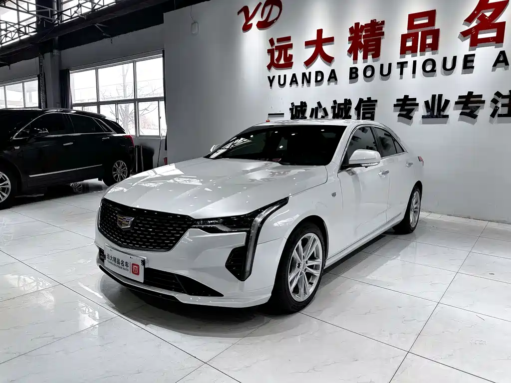 Cadillac CT4 2023