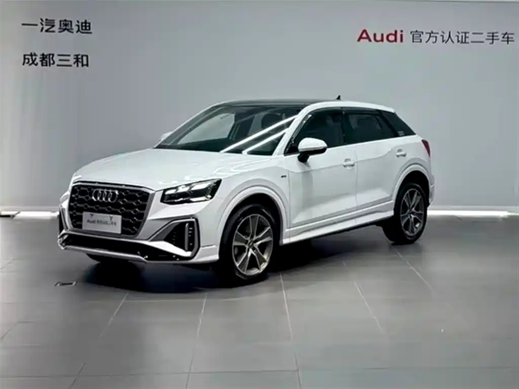 Audi Q2L