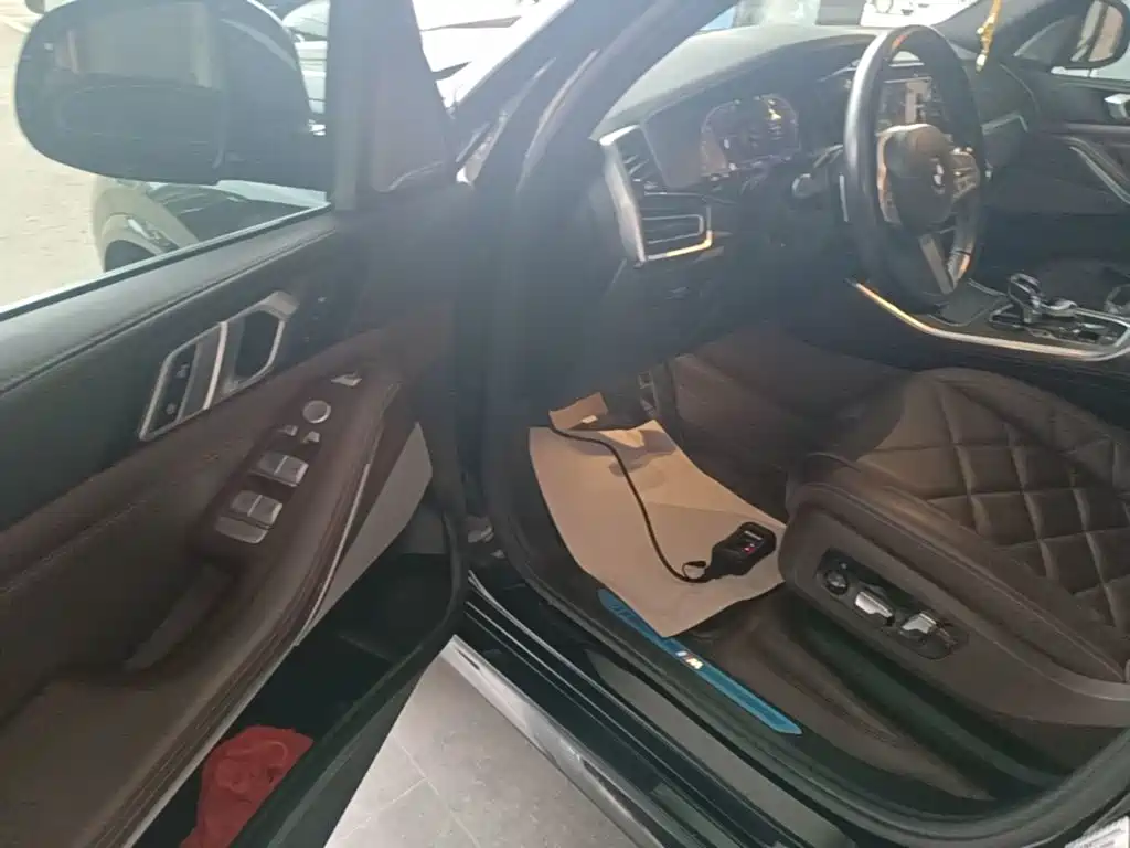 BMW X5 — миниатюра 16
