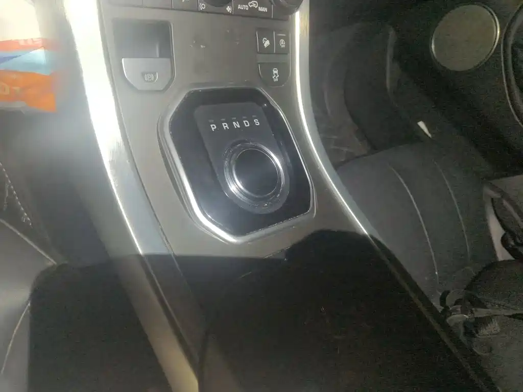Land Rover Evoque — миниатюра 15