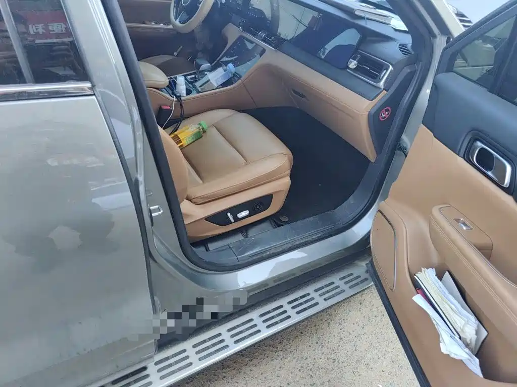 Li Auto Li ONE — миниатюра 19
