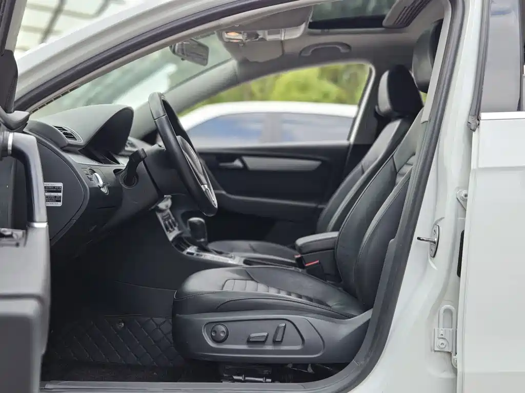 Volkswagen Magotan — миниатюра 4
