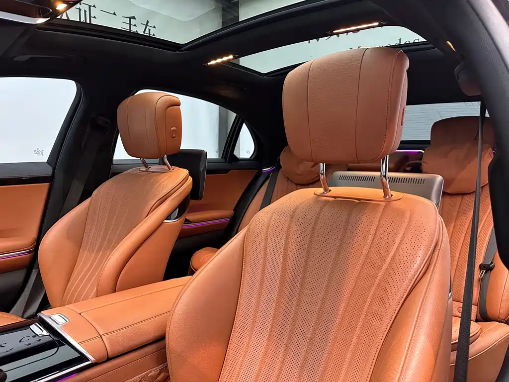 Mercedes-Benz S-Class — миниатюра 12