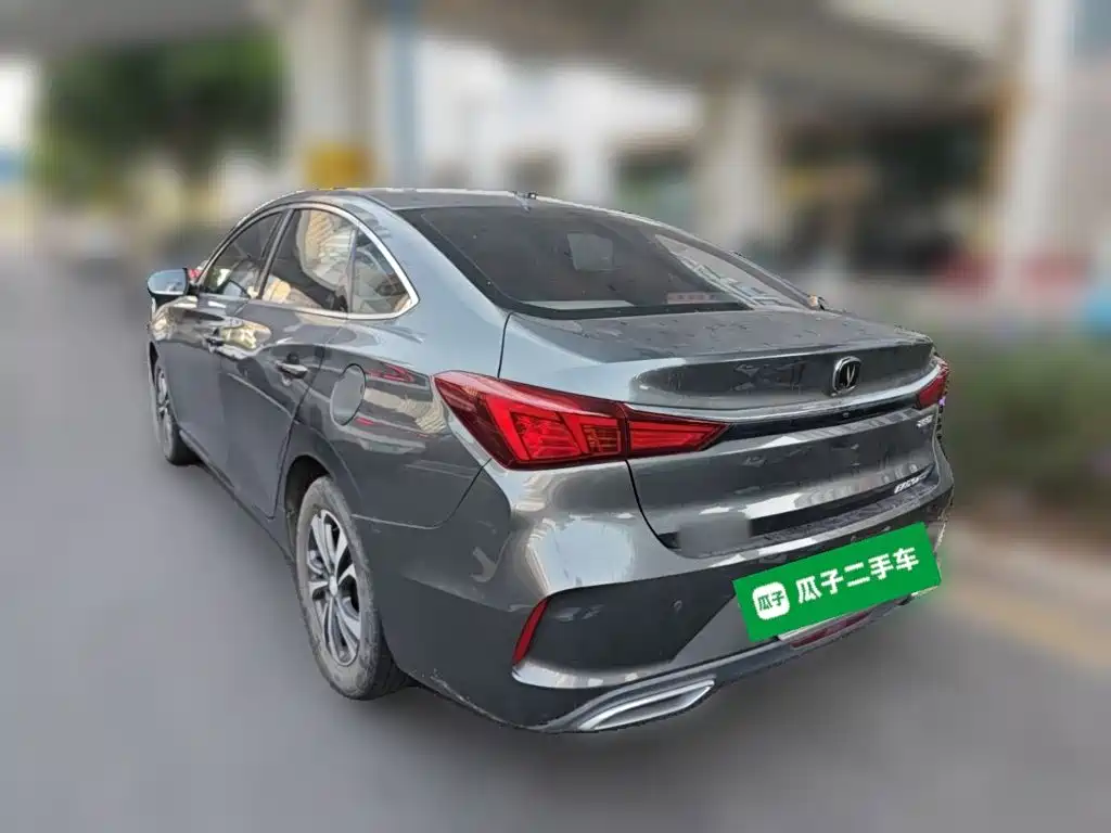 Changan Eado — миниатюра 4