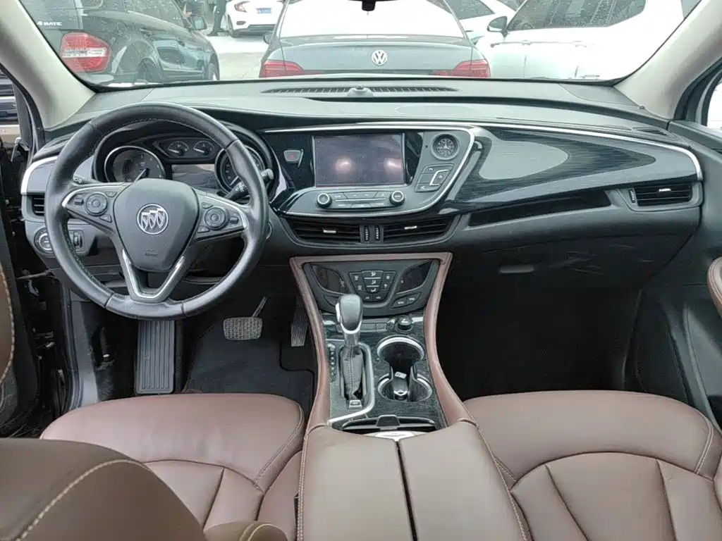 Buick Envision Plus — миниатюра 10