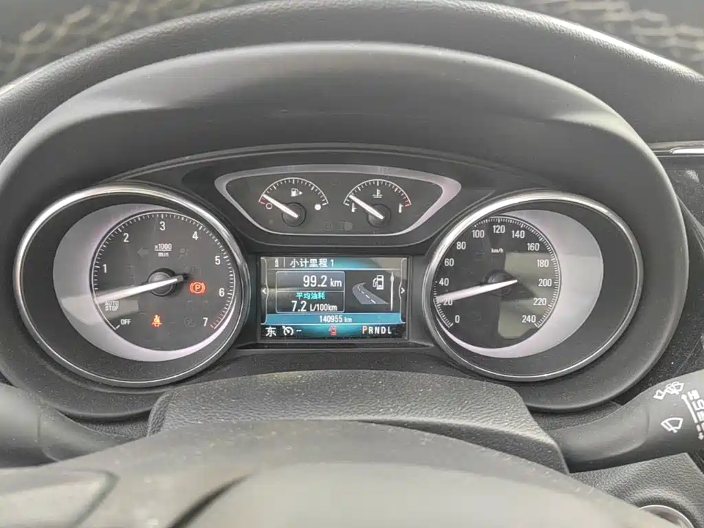 Buick Envision Plus — миниатюра 12