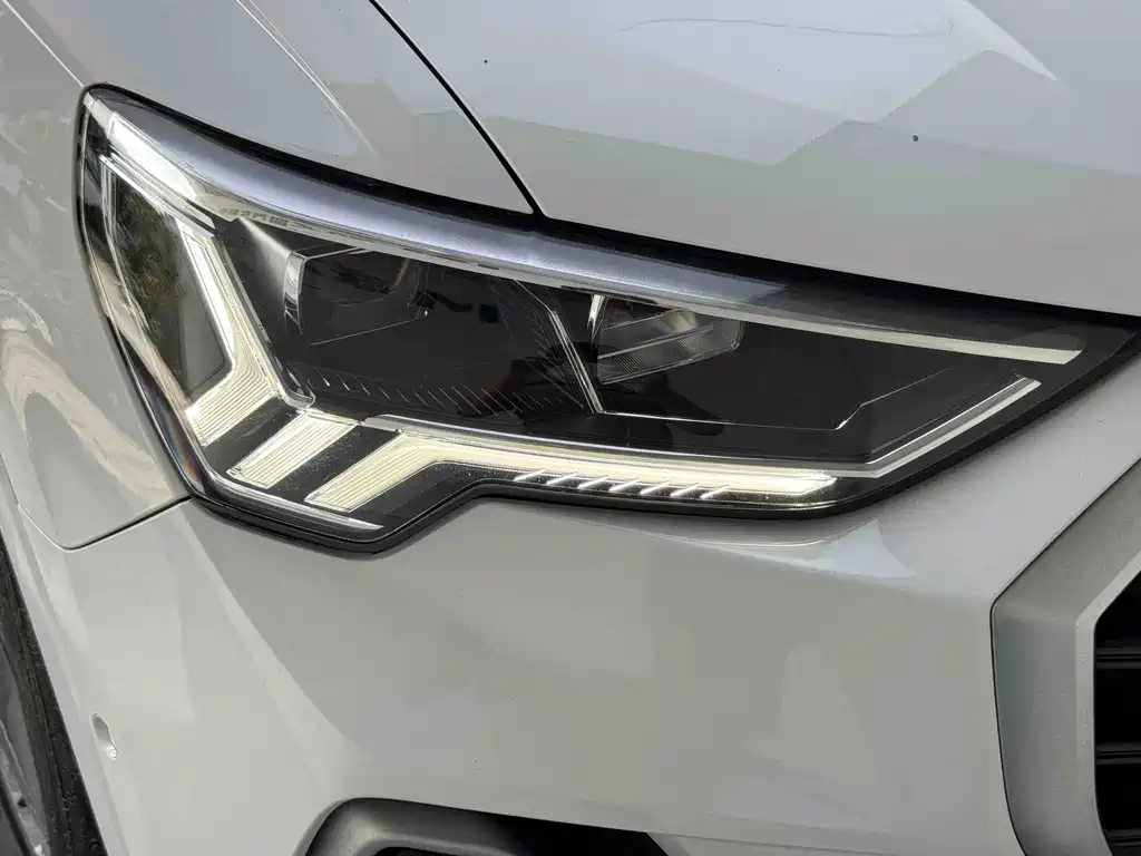 Audi Q3 — миниатюра 35