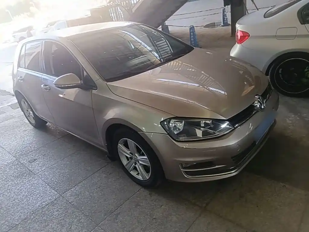 Volkswagen Golf — миниатюра 4