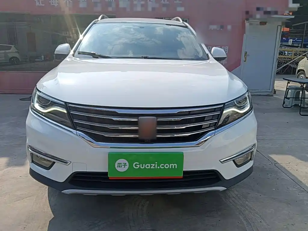 Roewe RX5 — миниатюра 3
