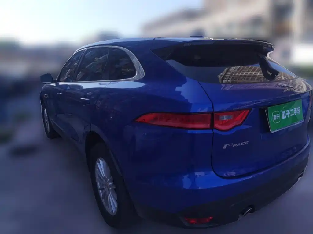 Jaguar F-PACE — миниатюра 4
