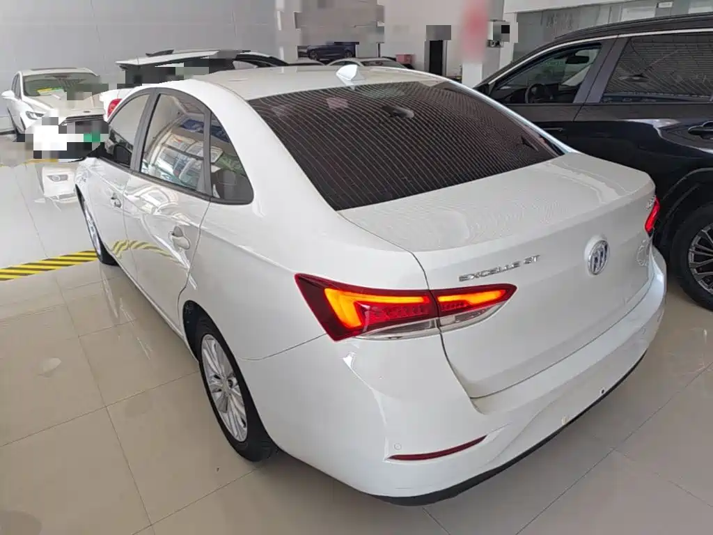 Buick Excelle — миниатюра 5