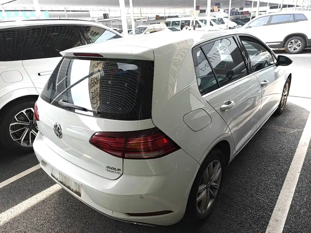 Volkswagen Golf — миниатюра 7