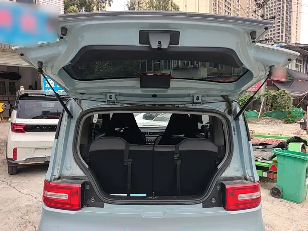 Wuling MINIEV — миниатюра 19