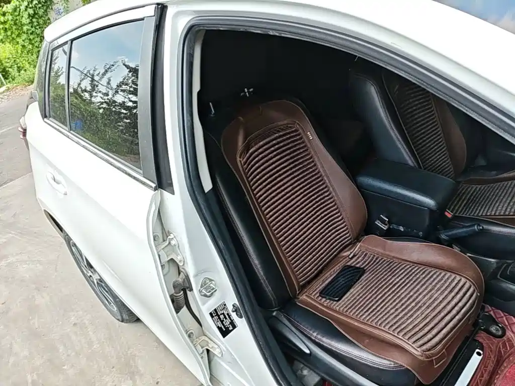 Toyota Vios FS — миниатюра 25