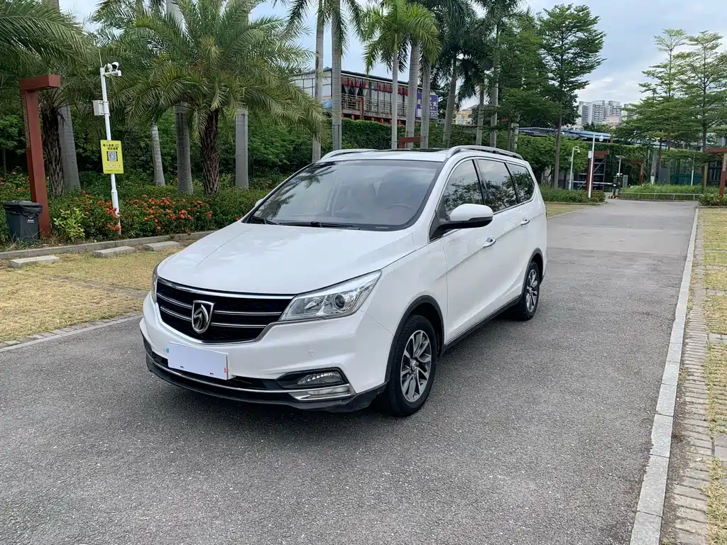 Baojun 730 2018