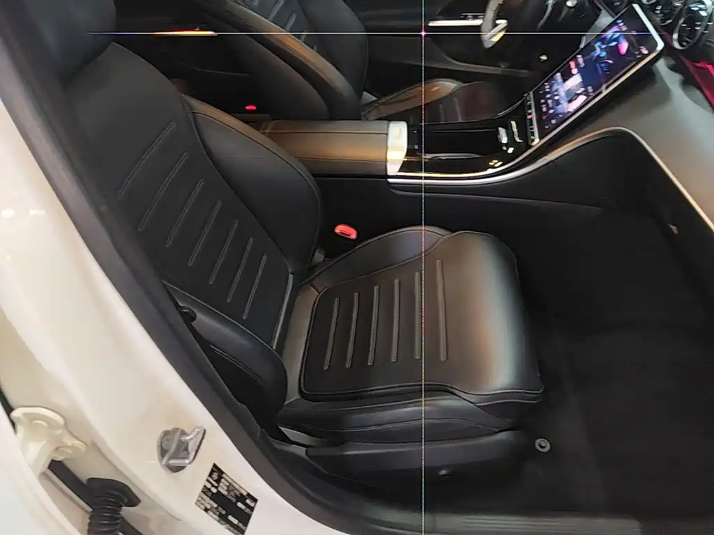 Mercedes-Benz C-Class — миниатюра 25