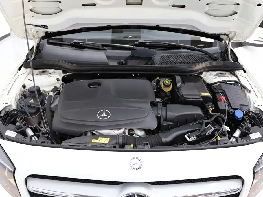 Mercedes-Benz GLA — миниатюра 20