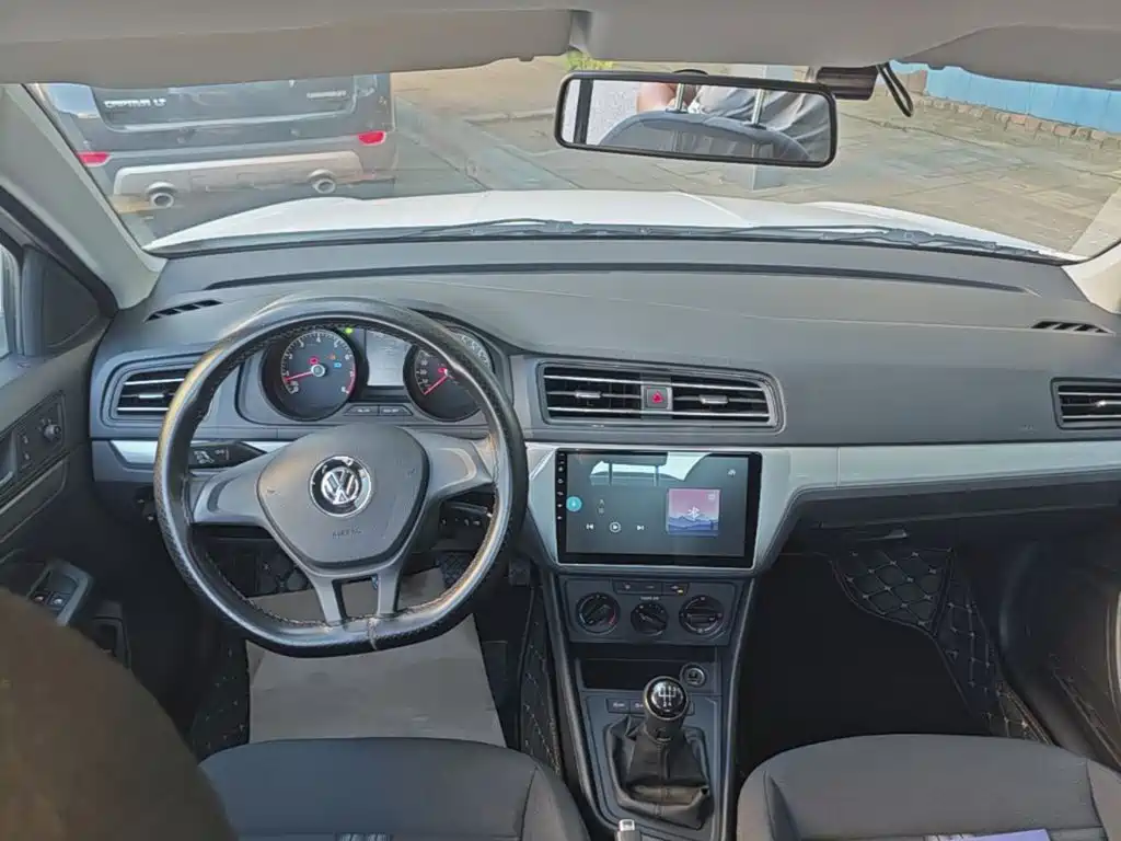 Volkswagen Lavida — миниатюра 10