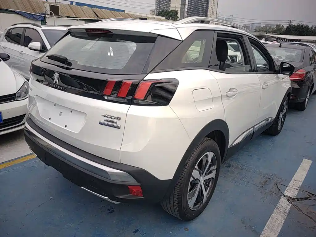 Peugeot 4008 — миниатюра 7