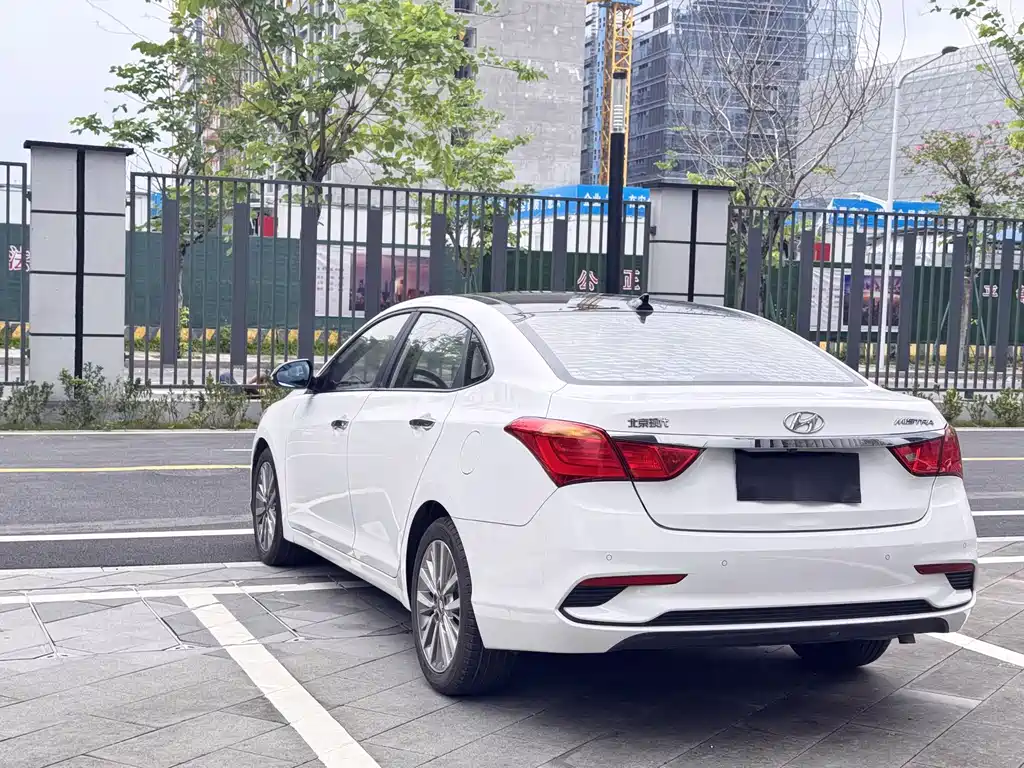 Hyundai Mistra 2019 1.6T AT GLS VI