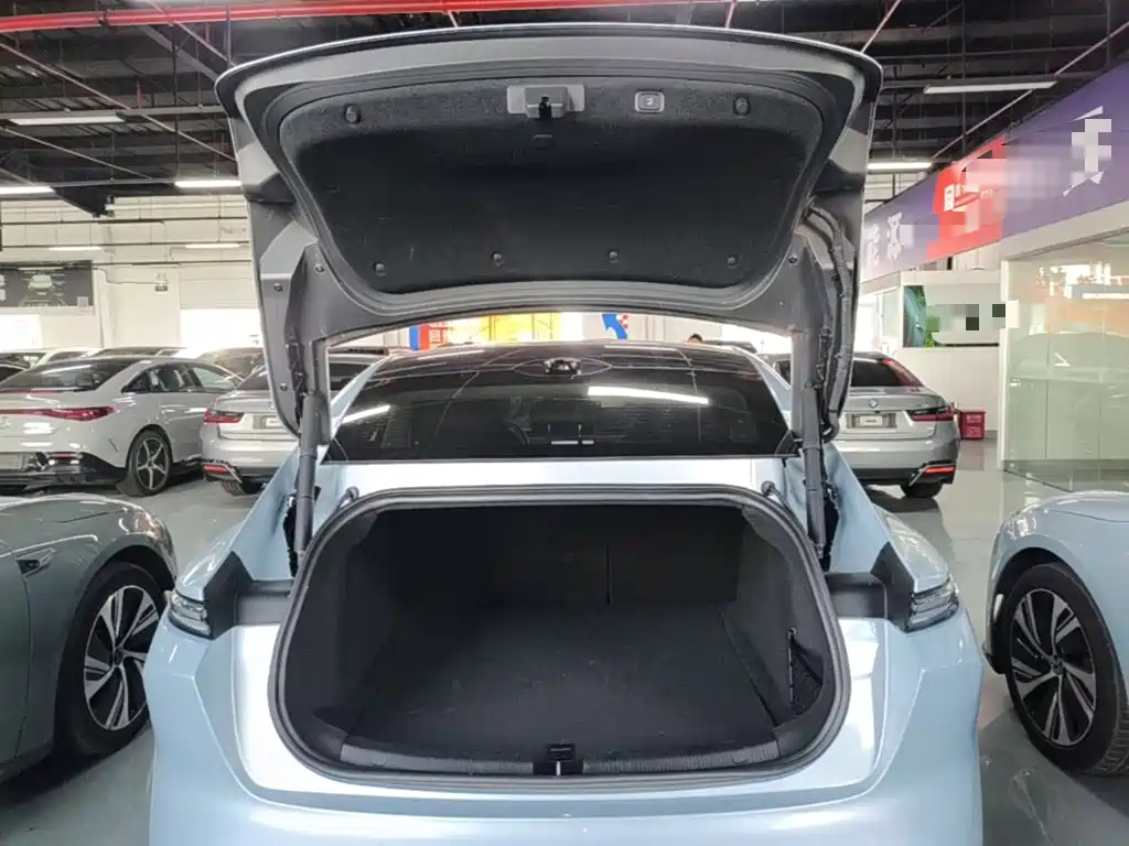 NIO ET5 — миниатюра 19