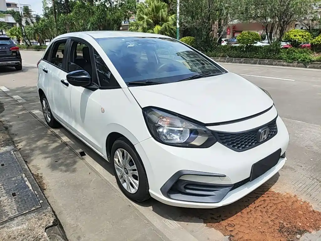 Honda Fit — миниатюра 4