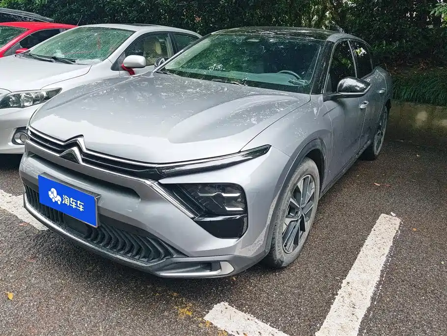 Купить Citroen C5 X