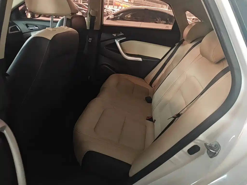 Changan V7 — миниатюра 14
