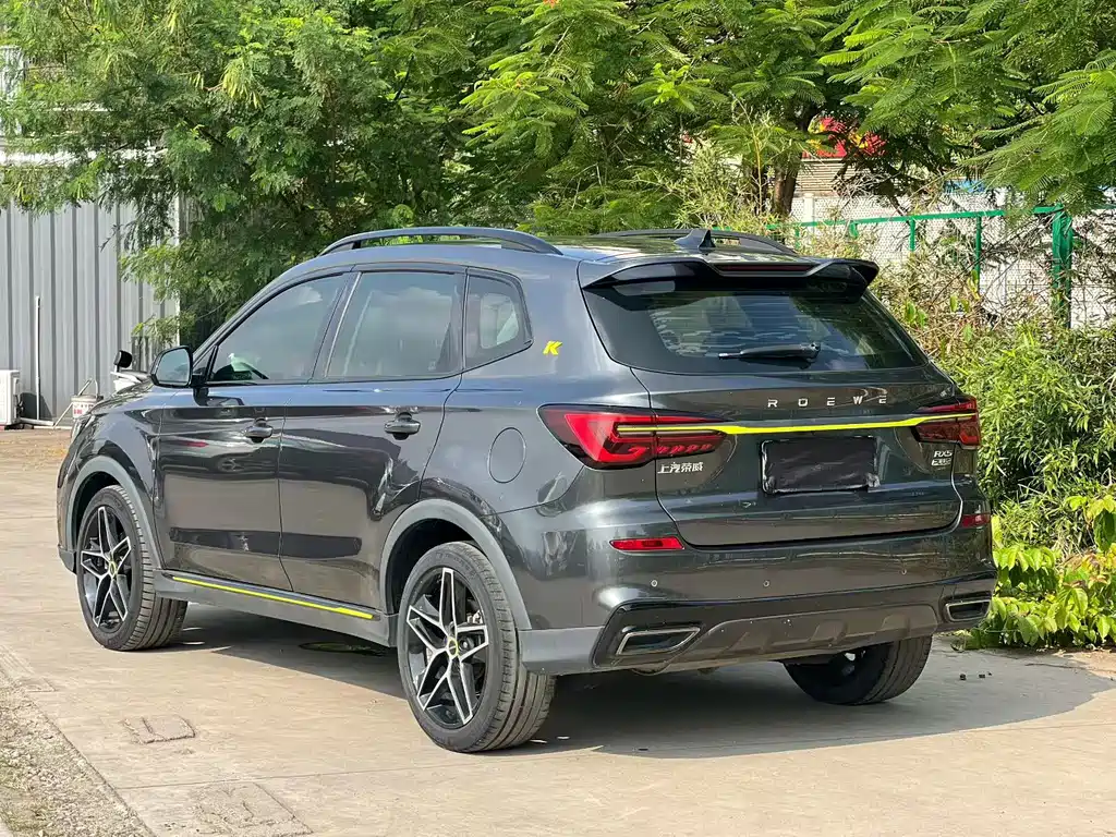 Roewe RX5 — миниатюра 4