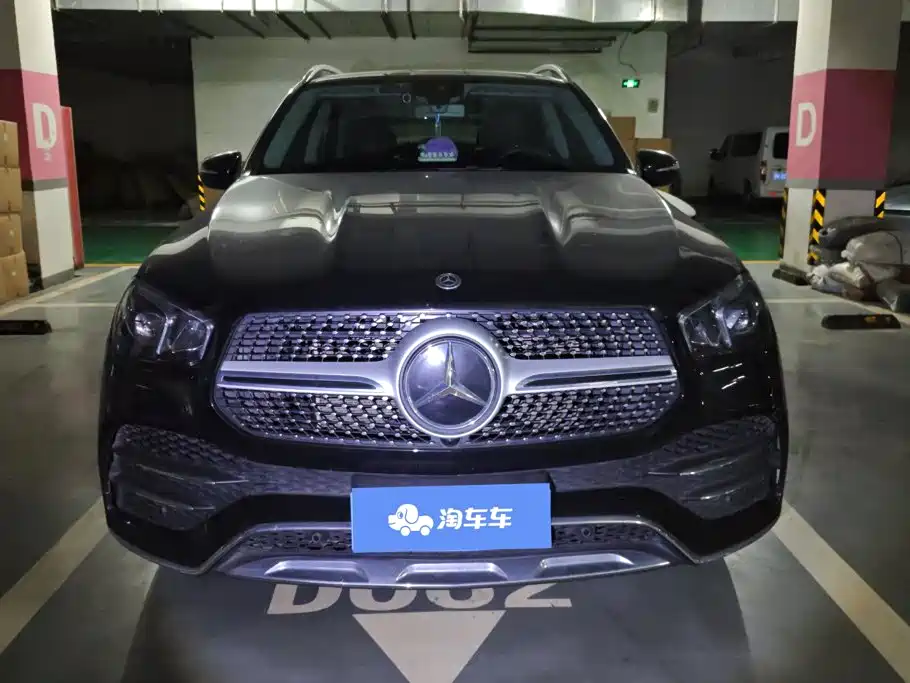 Mercedes-Benz GLE (Import) — миниатюра 2