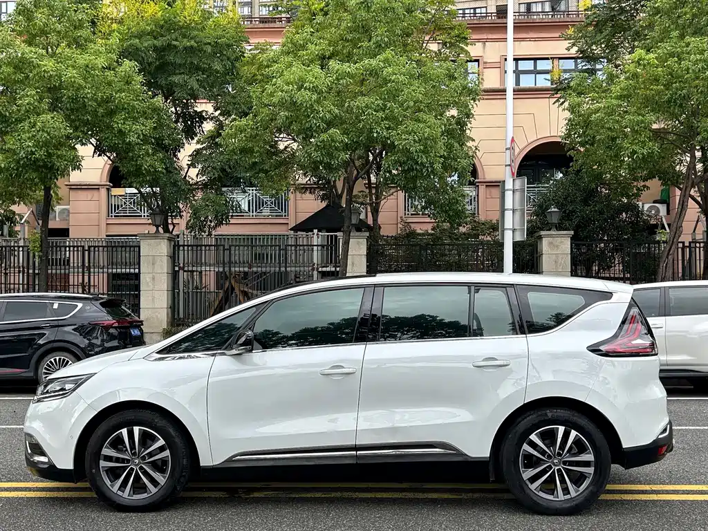 Renault Espace — миниатюра 7