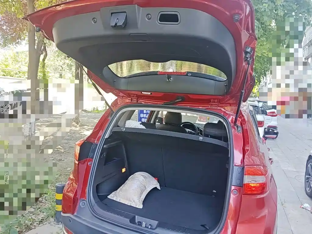Changan CS15 — миниатюра 19
