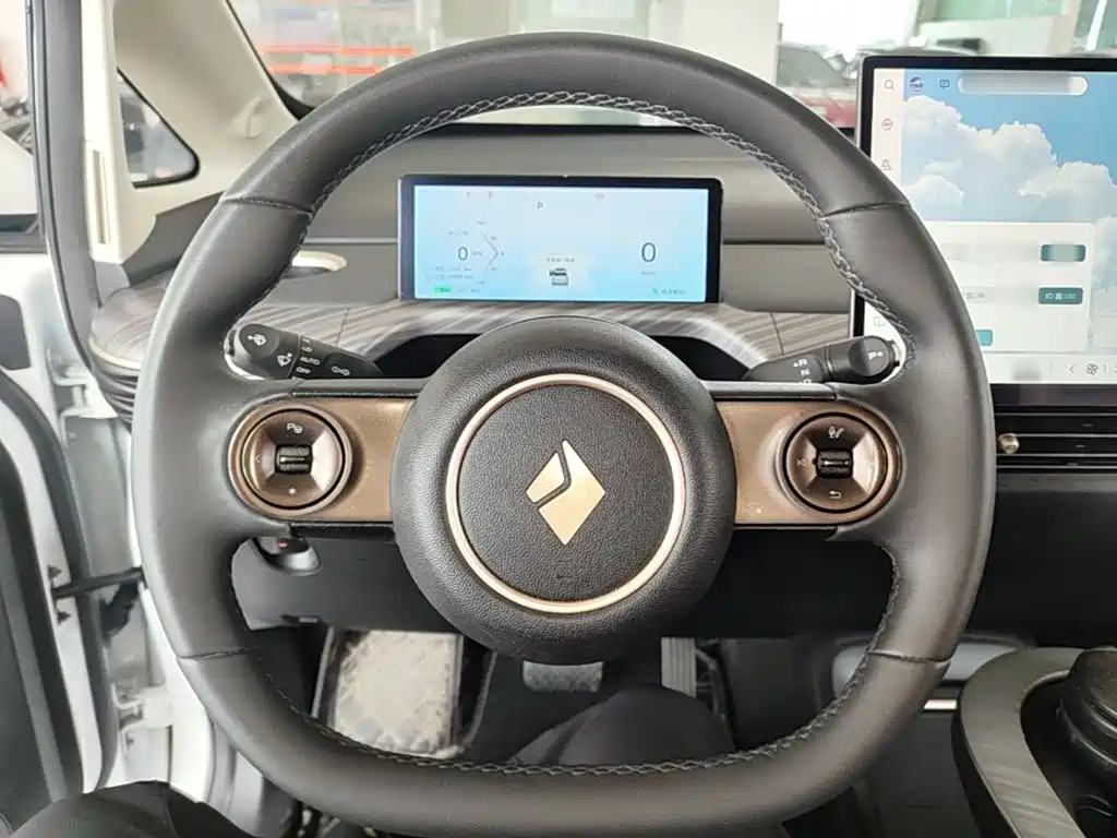 Baojun Yunduo — миниатюра 11