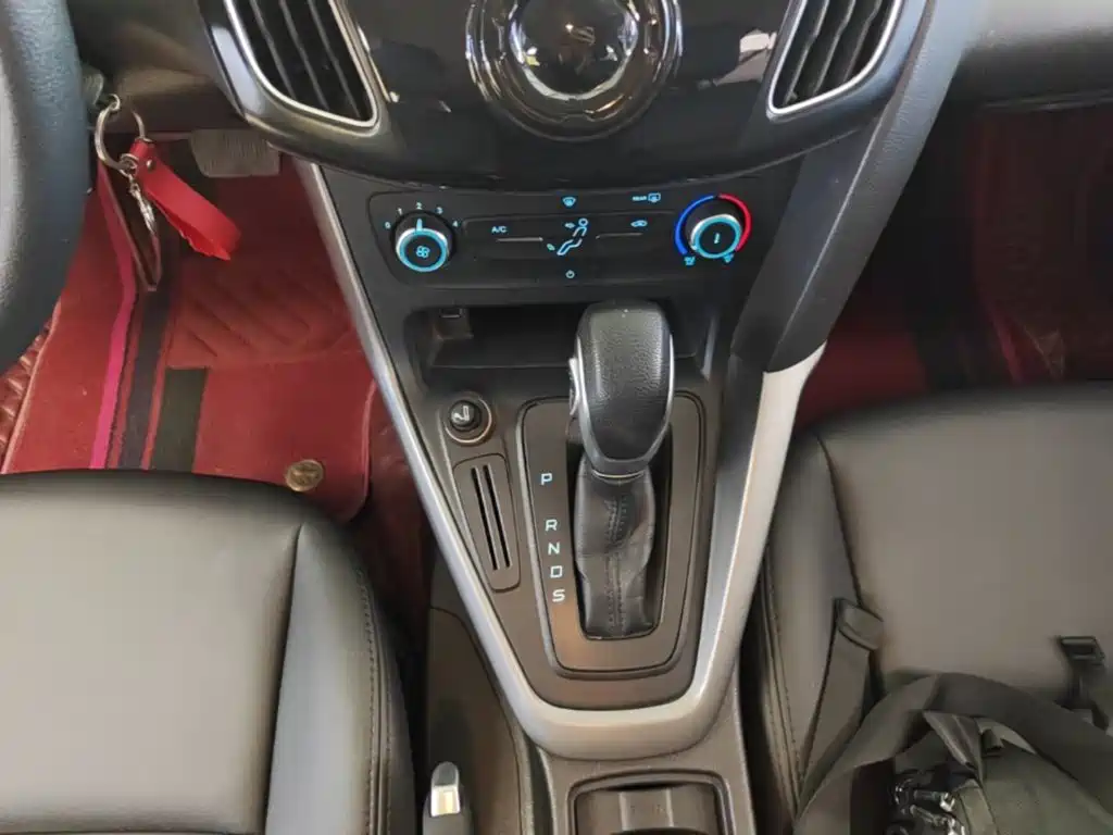 Ford Focus — миниатюра 14